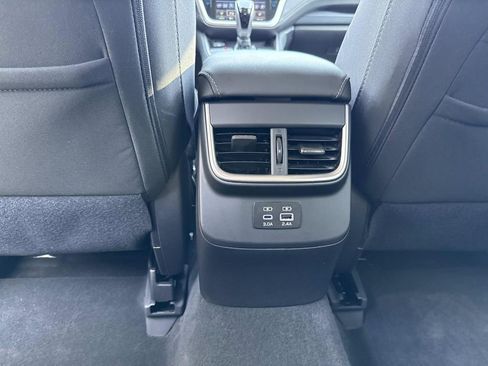 Used 2023 Subaru Outback Premium image 17