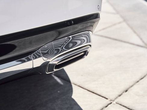 Used 2026 Mercedes-Benz Maybach GLS 600 4MATIC image 15
