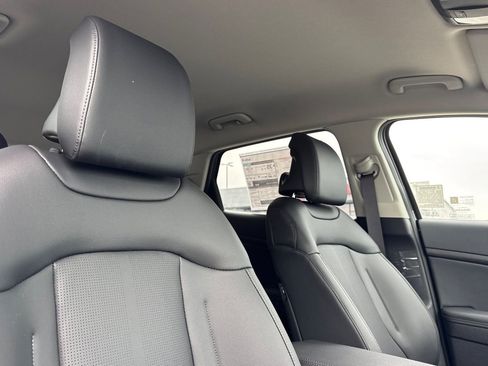 New 2026 Kia Sportage EX image 17