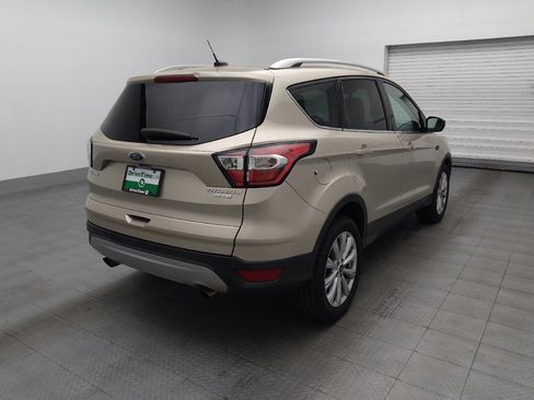 Used 2017 Ford Escape Titanium FWD image 9