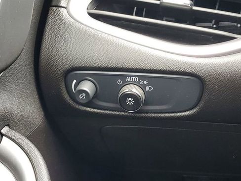 Used 2024 Chevrolet Malibu LT w/ Sport Edition image 18