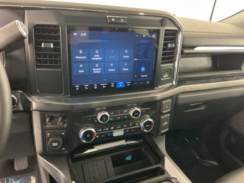 Certified 2025 Ford F450 Lariat w/ FX4 Off-Road Package image 21