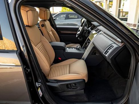 New 2026 Land Rover Discovery Dynamic SE AWD/4WD image 35