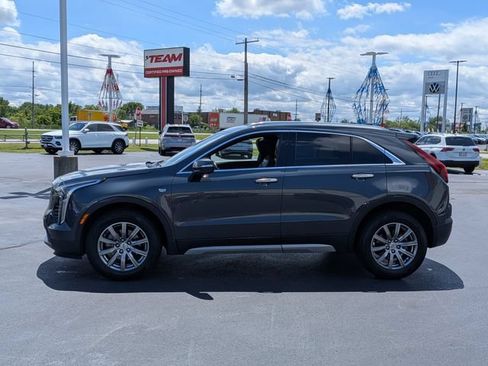 Used 2021 Cadillac XT4 Premium Luxury AWD/4WD image 4