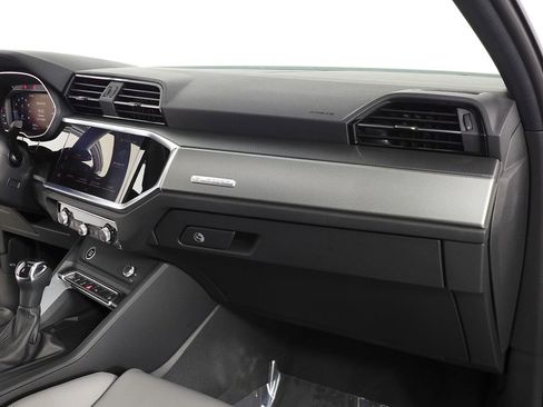 Used 2025 Audi Q3 2.0T Premium w/ Convenience Package image 14