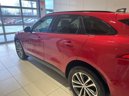 Used 2020 Jaguar F-PACE Premium AWD/4WD image 2