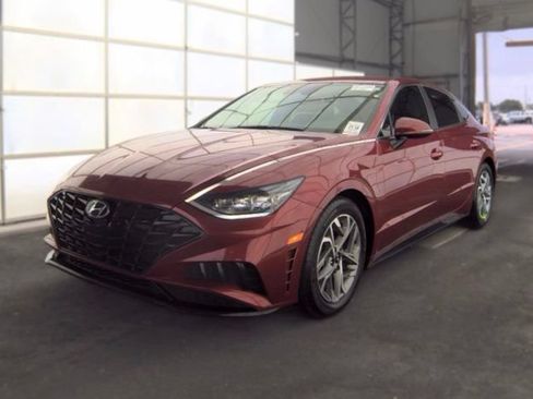 Used 2023 Hyundai Sonata SEL w/ Preferred Accessory Package FWD image 1
