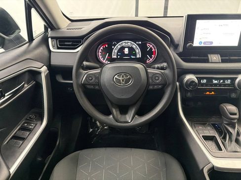 Used 2023 Toyota RAV4 XLE FWD image 22