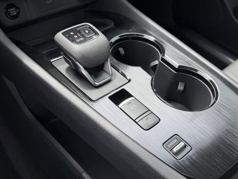 New 2026 Nissan Rogue SV FWD image 7