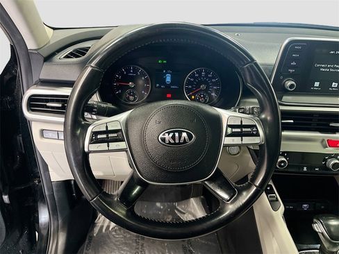 Used 2021 Kia Telluride S image 11