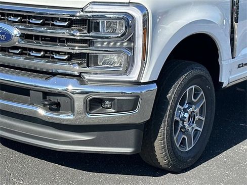 New 2026 Ford F350 Lariat image 8