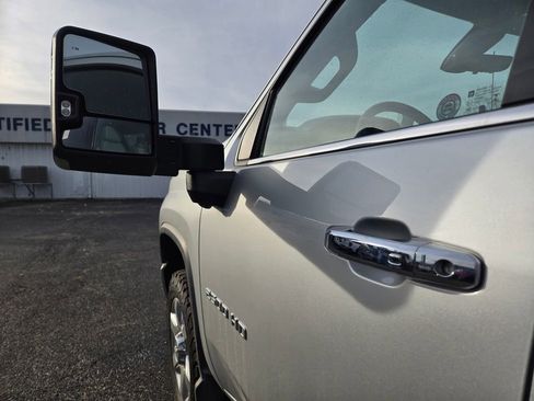 Used 2022 Chevrolet Silverado 2500 LTZ image 38