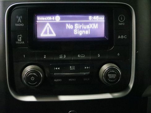 Used 2018 RAM 1500 Express image 43