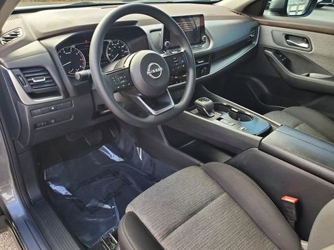 Certified 2023 Nissan Rogue SV image 13