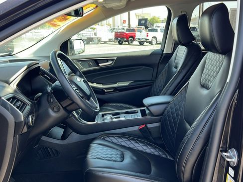 Used 2024 Ford Edge Titanium w/ Equipment Group 301A AWD/4WD image 29