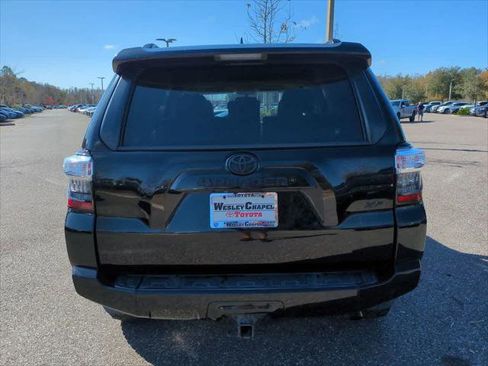 Certified 2019 Toyota 4Runner SR5 Premium image 5