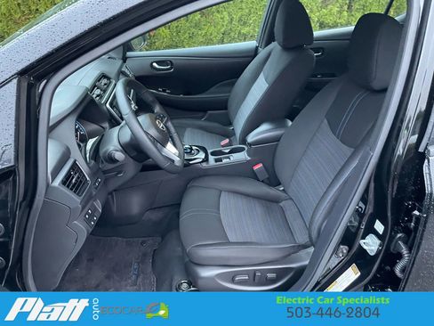Used 2023 Nissan Leaf SV Plus image 21