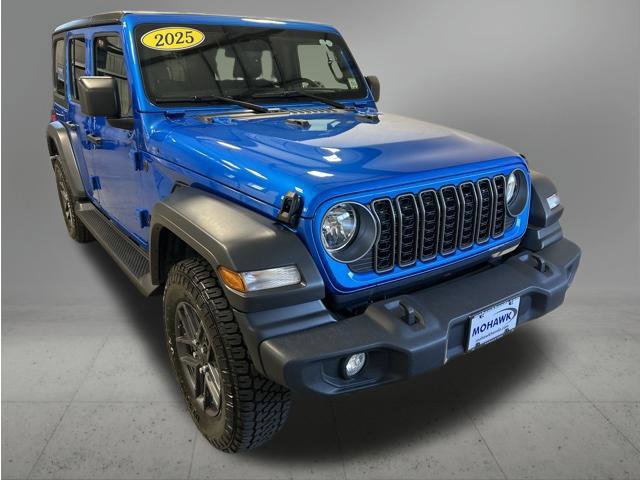 Used 2025 Jeep Wrangler Unlimited Sport AWD/4WD image 8