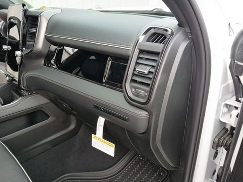 New 2026 RAM 2500 Limited image 35