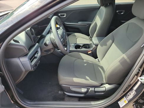 New 2026 Kia K4 FWD image 20