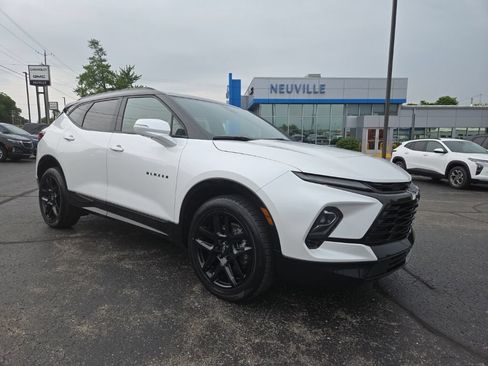 Certified 2023 Chevrolet Blazer RS w/ Driver Confidence II Package AWD/4WD image 1