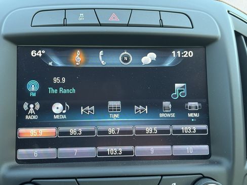 Used 2017 Buick Regal Sport Touring image 9