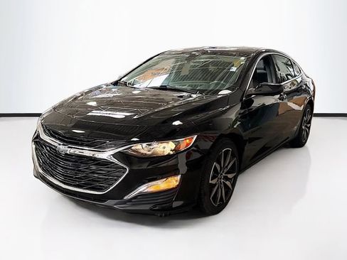 Used 2021 Chevrolet Malibu RS image 1