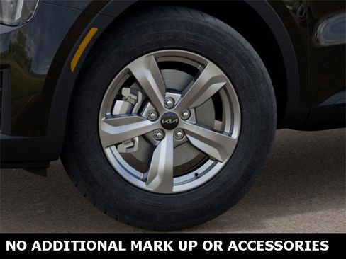 New 2026 Kia Sorento LX image 9