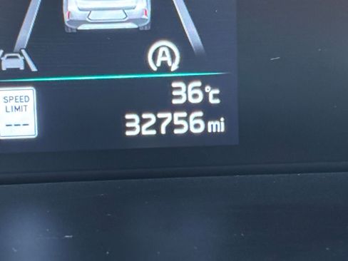 Used 2025 Kia Soul LX w/ LX Technology Package FWD image 38