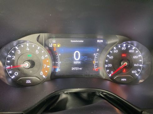 Used 2023 Jeep Compass Altitude w/ Convenience Group image 2