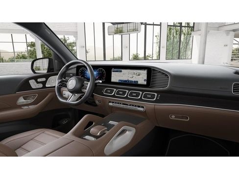New 2026 Mercedes-Benz GLS 450 4MATIC image 6