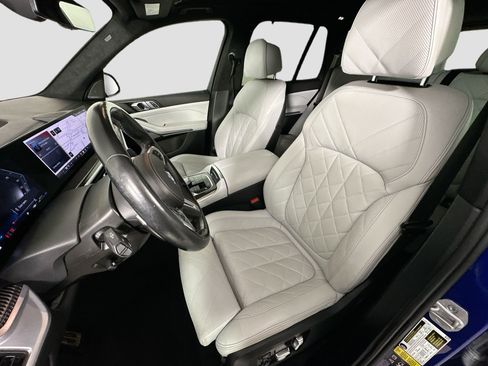 Certified 2024 BMW X5 M60i image 22