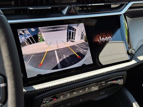 New 2026 Jeep Cherokee Laredo AWD/4WD image 12