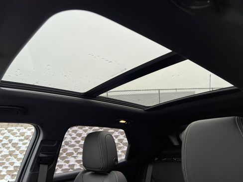 Used 2023 Chevrolet TrailBlazer ACTIV w/ Sun and Liftgate Package image 14