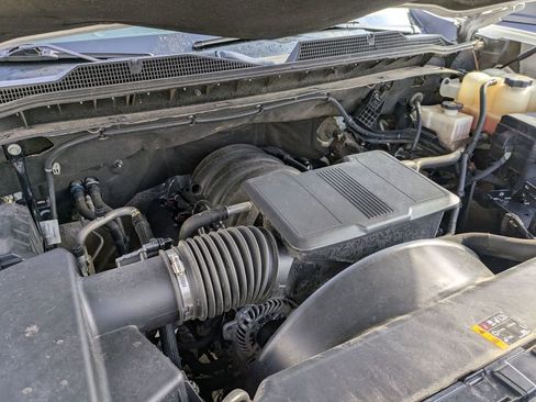 Used 2021 Chevrolet Silverado 2500 LTZ w/ LTZ Plus Package image 12