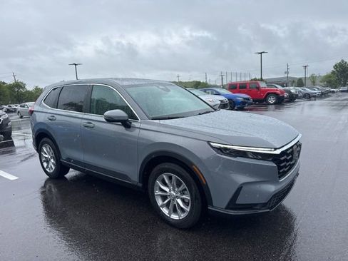 Used 2024 Honda CR-V EX image 2