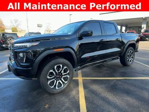 Used 2025 GMC Canyon AT4 w/ Nightfall Edition image 4