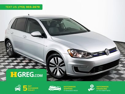 Used 2016 Volkswagen e-Golf SE w/ DC Fast Charging Package
