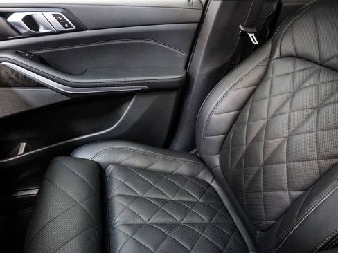 Used 2024 BMW X5 xDrive40i image 31