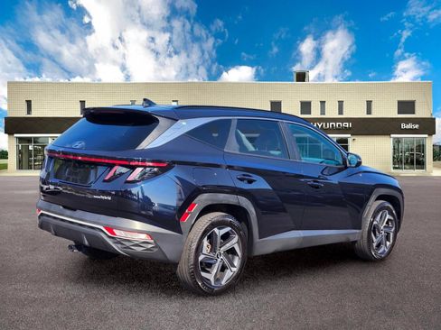 Certified 2023 Hyundai Tucson SEL AWD/4WD image 3