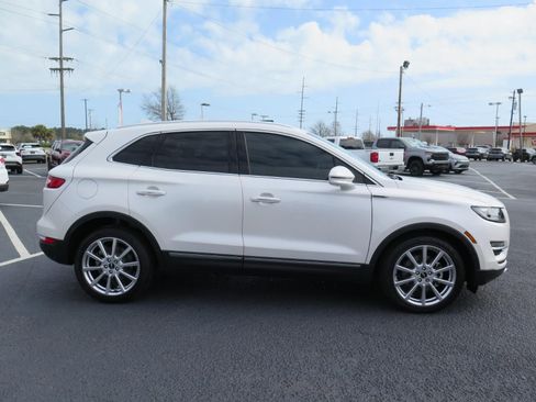 Used 2019 Lincoln MKC Reserve w/ MKC Technology Package image 2