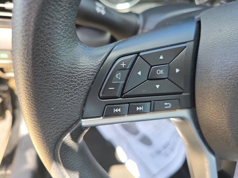Used 2024 Nissan Sentra SV FWD image 21