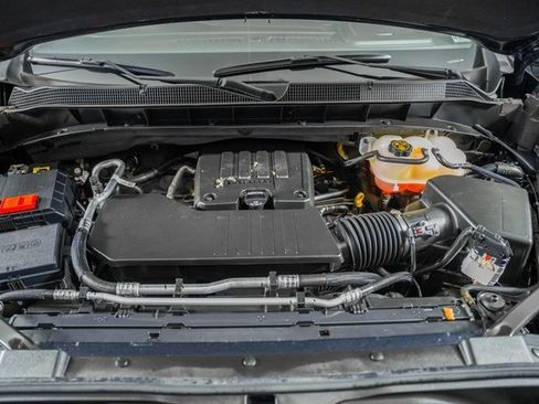 Used 2024 Chevrolet Silverado 1500 LT image 17