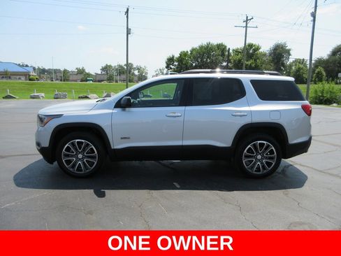 Used 2019 GMC Acadia SLT AWD/4WD image 9