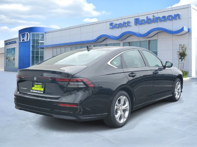 New 2026 Honda Accord LX image 4