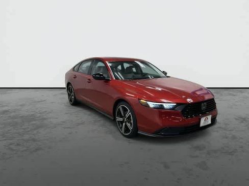 Certified 2026 Honda Accord SE image 6