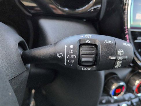 Certified 2024 MINI Cooper S FWD image 28