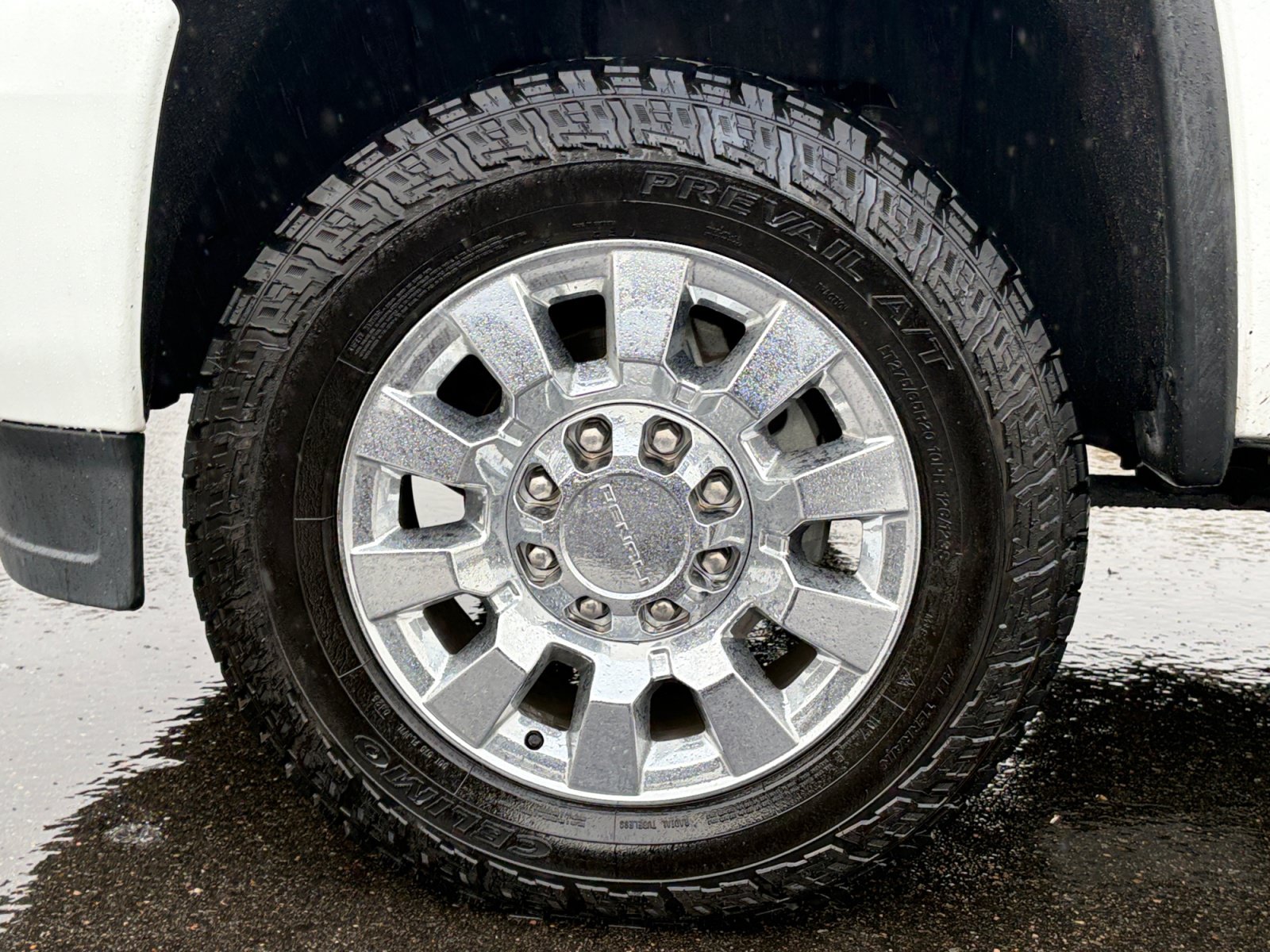 Used 2019 GMC Sierra 2500 Denali w/ Duramax Plus Package AWD/4WD image 12