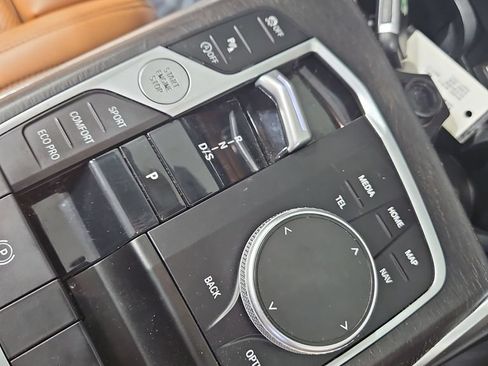 Used 2024 BMW 430i Convertible RWD image 25