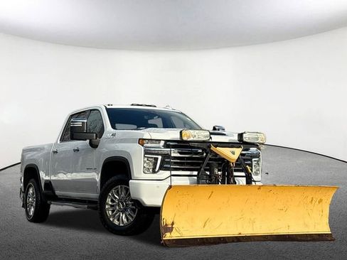 Used 2023 Chevrolet Silverado 2500 High Country image 2